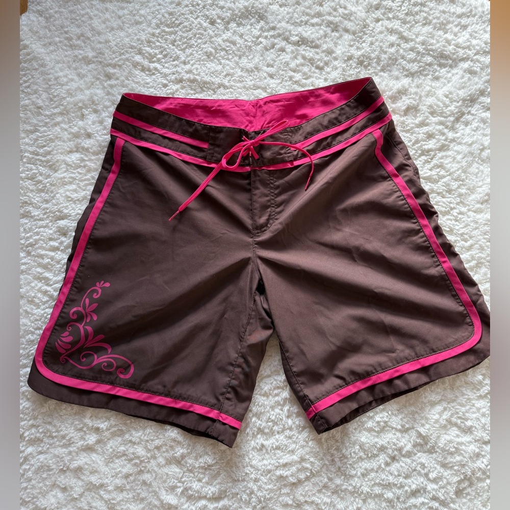 EUC Athleta Brown and Pink Athletic Board Shorts Watersport Women’s size 12